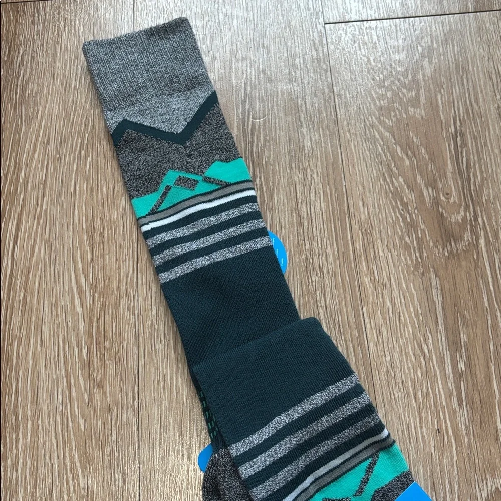 new! Columbia women’s over the calf ski socks, gray/teal, Medium